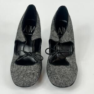 Ann Marino Womens 6M High Heels Shoes Gray Pumps 3.25" Keyhole Cutout Fashion